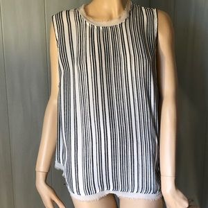Who What Wear white/black tank top 1X with eyelash trim detail